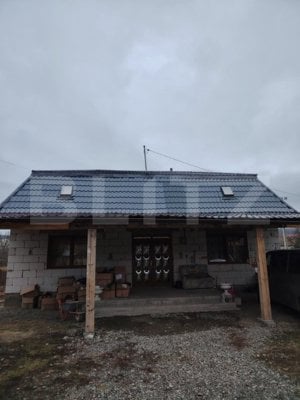 Casa 80 mp, sat Valea, com. Vargata