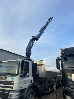 vand cap tractor cu macara si semiremorca DAF cf 85 - imagine 10