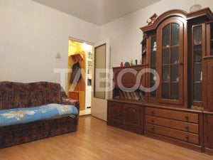 Apartament de vanzare 40 mpu 2 camere mobilate Piata Noua in Cisnadie - imagine 2