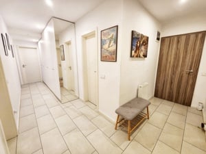 Apartament 3 camere - mobilat complet, cu loc de parcare și 2 boxe - imagine 4