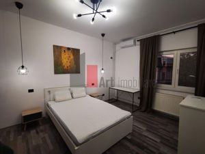 Apartamentul "KOTOR", renovat complet, BOXA - imagine 9