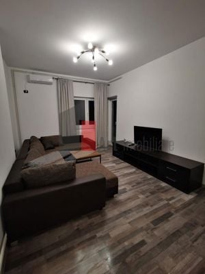 Apartamentul "KOTOR", renovat complet, BOXA - imagine 3