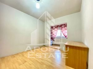 Apartament 2 camere in Bucovina - imagine 4