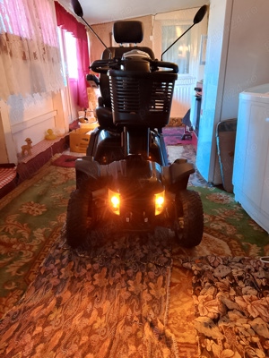 scuter electric 4 roti