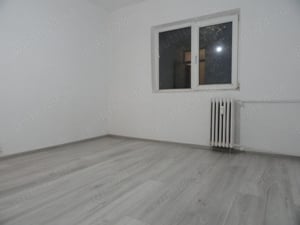 Apartament 3 camere decomandat, 2 bai, 1 balcon, etaj 1 zona UTA la ,,Z""-uri, 91 mp - imagine 11