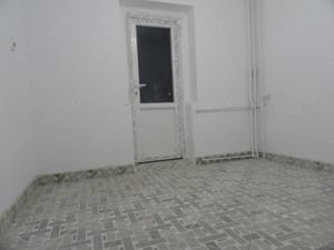 Apartament 3 camere decomandat, 2 bai, 1 balcon, etaj 1 zona UTA la ,,Z""-uri, 91 mp - imagine 7