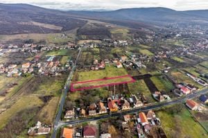 Teren generos în Ghioroc – Ideal pentru parcelare. Suprafață 2400 mp. - imagine 4