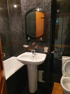 Apartament de vanzare cu 4 camere etaj 1 zona Dambovita - imagine 7