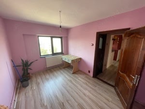 Vand apartament 4 camere in Alexandria - ultracentral - imagine 6