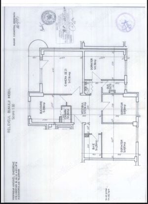 Vand apartament 4 camere in Alexandria - ultracentral - imagine 9