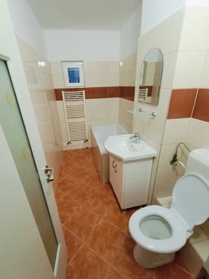 NEMOBILAT - apartament 3 camere, 2 balcoane, 2 grupuri sanitare - Județean   - imagine 5