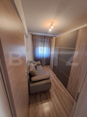 Apartament de vanzare, cu 3 camere, 55 mp, zona Nufărul