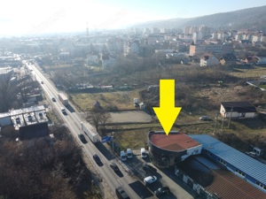 Valcea Nord langa Flandra Spatiu comercial birouri 150mp ,stradal la E81 vad - imagine 8