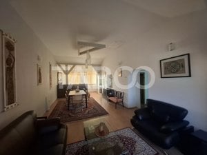 Apartament de vanzare 5 camere 138 mp utili zona Siretului Sibiu - imagine 10