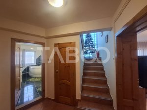 Apartament de vanzare 5 camere 138 mp utili zona Siretului Sibiu - imagine 13