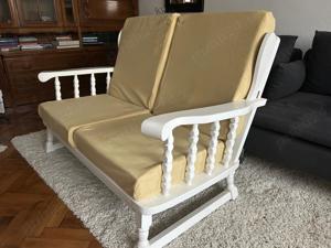 vand canapea din lemn de cires vopsita alb