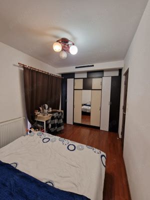 Apartament, 3 Camere, Spitalul Judetean, Decomandat - imagine 3