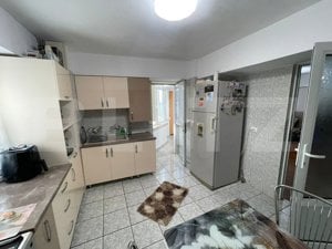 Apartament 3 camere, 84 mp utili, zona Bulevardul Republicii,  - imagine 3