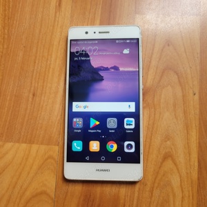 Vand telefoane  200lei bucata  in stare buna liber de rete