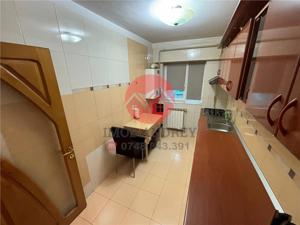 Apartament spatios de închiriat, 3 camere, Str. Victoriei, central, lânga Pelican - imagine 3