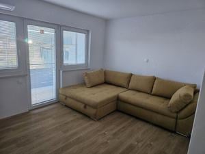 Apartament 3 camere de închiriat   Zona Avantgarden, Brașov - imagine 7