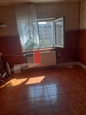 APARTAMENT 3 CAMERE SEBASTIAN-DUMBRAVA NOUA - imagine 3