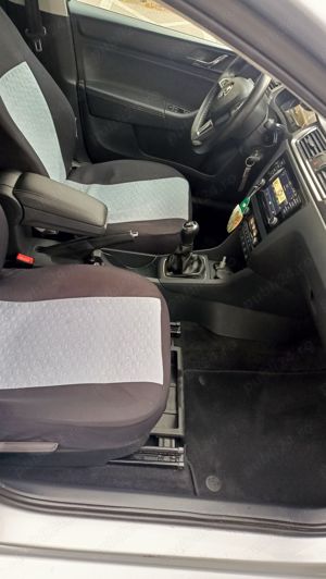 Skoda Rapid, 1,6 diesel. - imagine 5