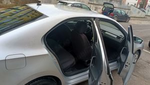 Skoda Rapid, 1,6 diesel. - imagine 7