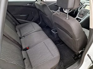 Vând Opel Astra J - imagine 2