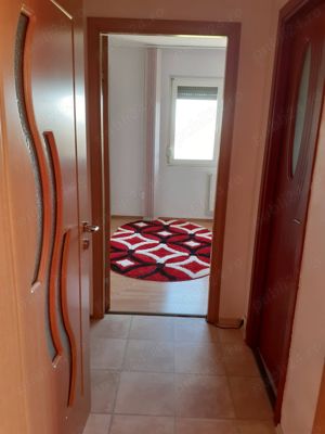 Vand apartament cu  3 camere - imagine 6