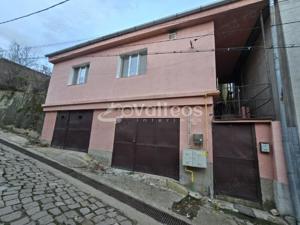 Resita, casa P+E și gradină, zona Muncitoresc, str. Semenicului