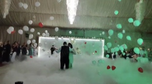 Artificii exterior, fum greu, gheata carbonica, fulgi, baloane cu fum - imagine 2