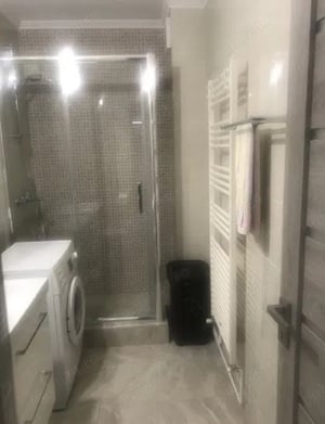 in centru pe Bulevardul Decebal ofer chirie Apartament 2 camere  - imagine 4