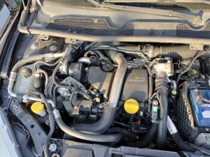 Dezmembrez Renault Megane 3 1.5DCI 2011 AUTOMAT  - imagine 3