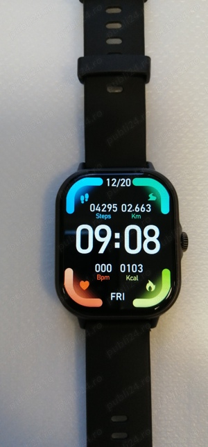 Smartwatch cu ecran mare, functii multiple