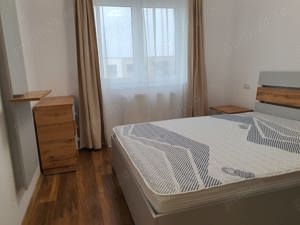 Inchiriez apartament 3 camere - imagine 9