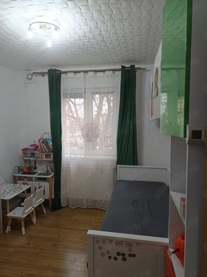 Închiriez apartament 2 camere - imagine 5