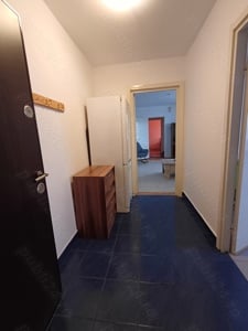 Proprietar, inchiriez apartament