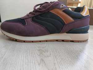 Adidasi tenesi NEXT Navy Blue Retro Runner Size 44