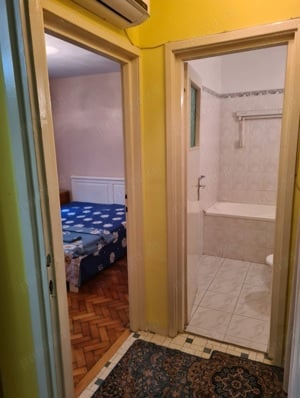 Apartament 2 camer ,lift terasă clima centru. - imagine 4