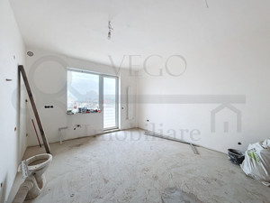 Apartament cu 2 camere la cheie, 40 mp, balcon, aproape de Iulius Mall - imagine 5