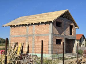 Echipa de muncitori calificați  - imagine 3