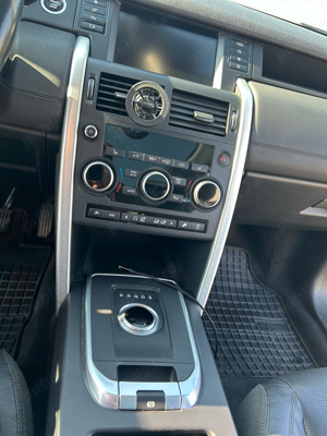 vand discovery sport 2017 , 2.0 TDi 180Cp - imagine 4