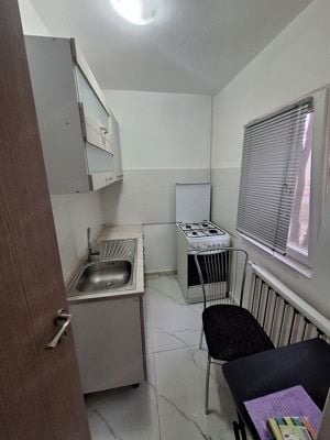 220 euro!!!Apartament cu 1 camera Et 1 Zona Girocului - imagine 5