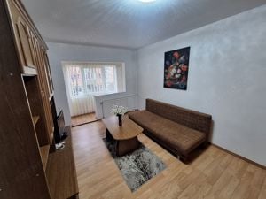 220 euro!!!Apartament cu 1 camera Et 1 Zona Girocului - imagine 4