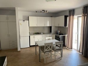 propietar vand apartament cu 2 camere utilat curte inchisa cu loc de parcare - imagine 4