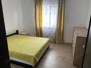 propietar vand apartament cu 2 camere utilat curte inchisa cu loc de parcare - imagine 2