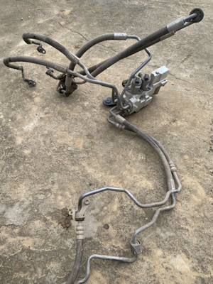 Bloc supape suspensie hidraulica mercedes w166 - imagine 10