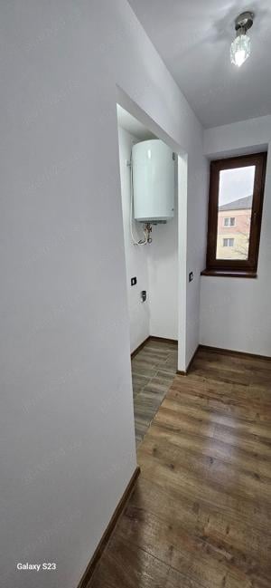 Apartament complet renovat, se vinde zugrăvit în alb - imagine 3