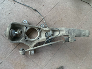 Fuzeta stanga, dreapta fata mercedes Gls, Gl, Gle w166 - imagine 2